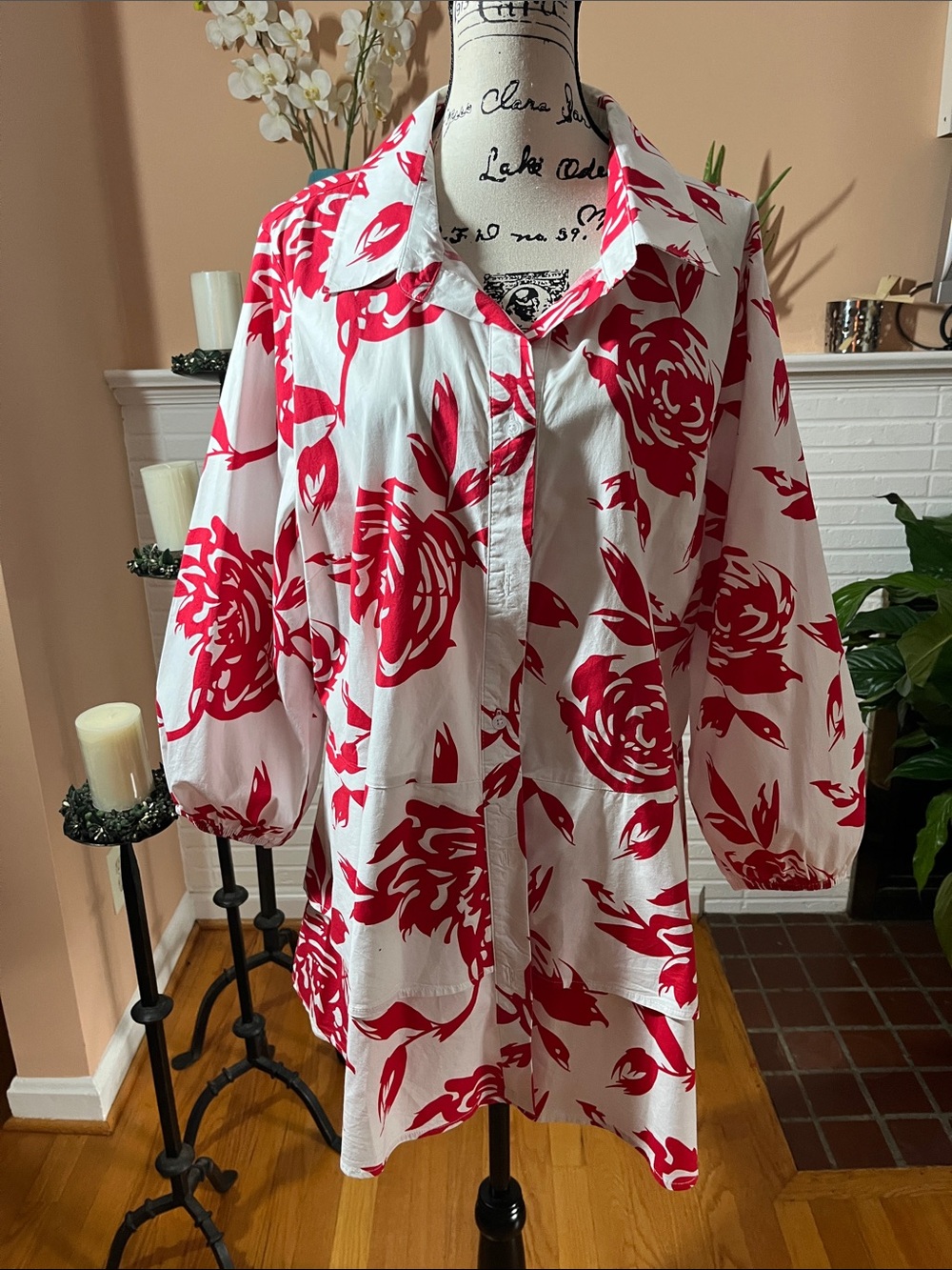 Style & Truth White Button-Front Tunic with Bold Red Floral Print